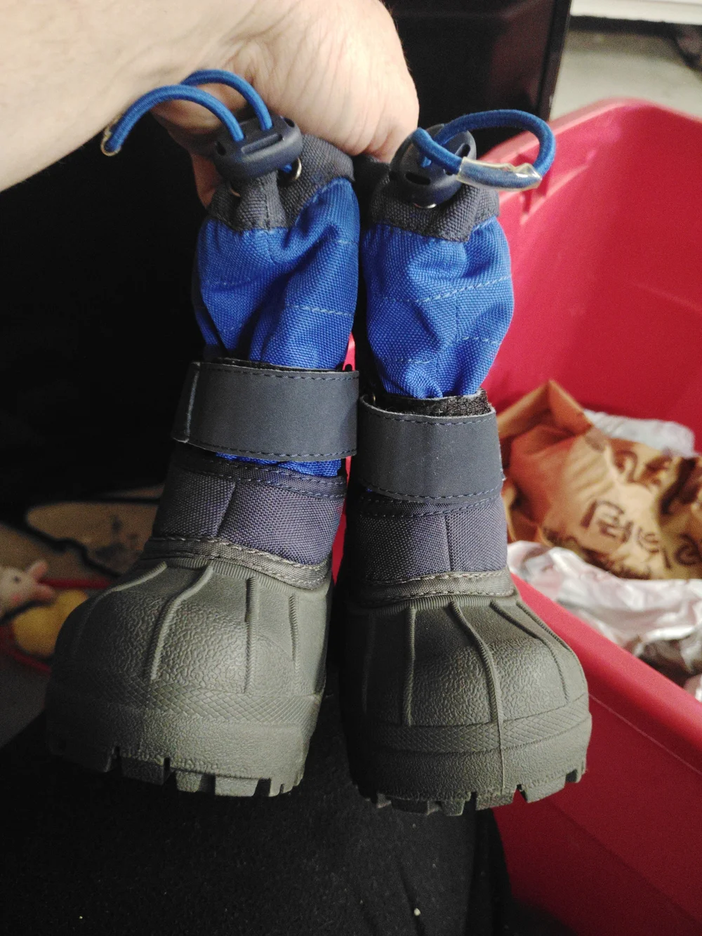 Columbia Toddler Blue & Black Snow Boots Never Worn Size 5